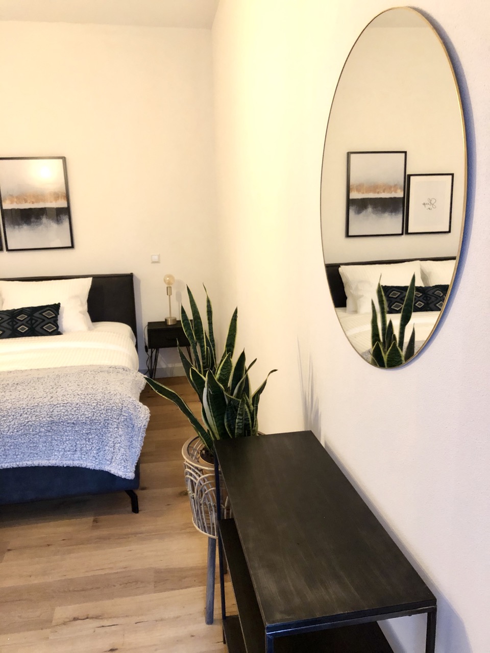 WDW70 apartment bedroom6 groot